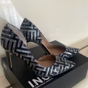 INC International Concepts Women's Black and Silver Heels